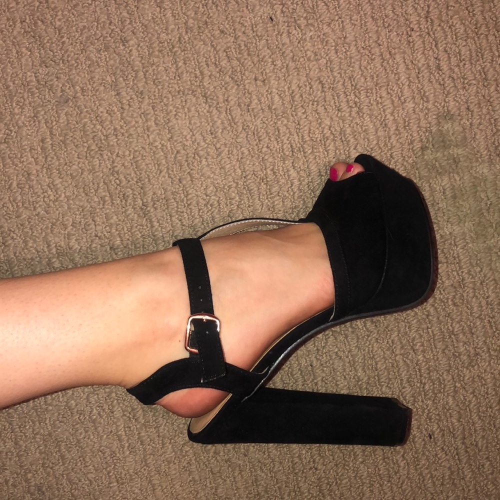 SOLD✅Black suede high heels